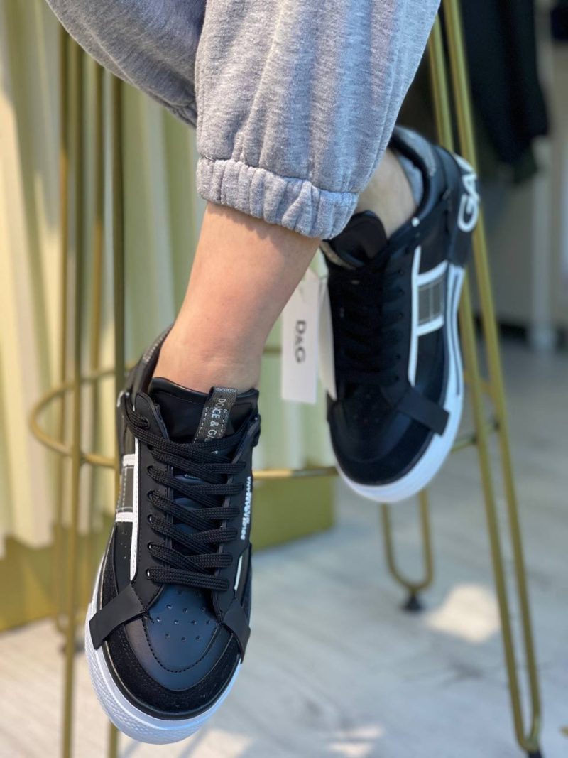 Dolce & Gabbana Sneakers - Image 3