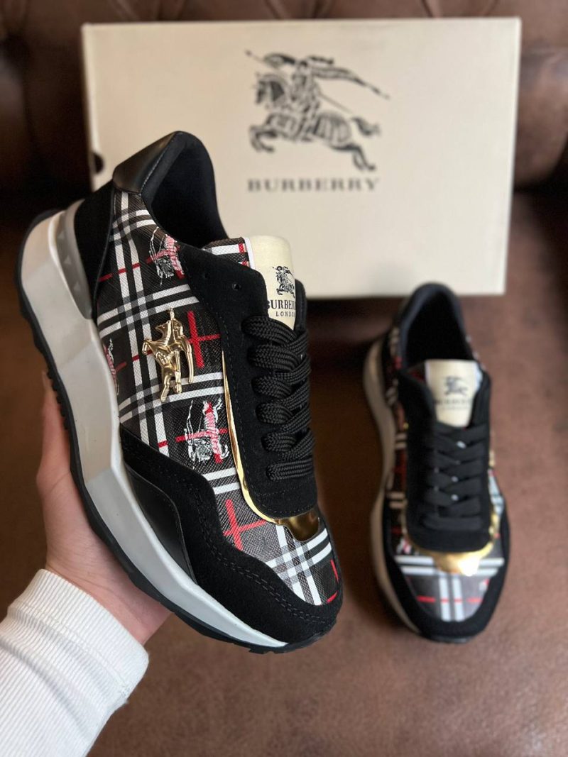 Burberry Sneakers - Image 4
