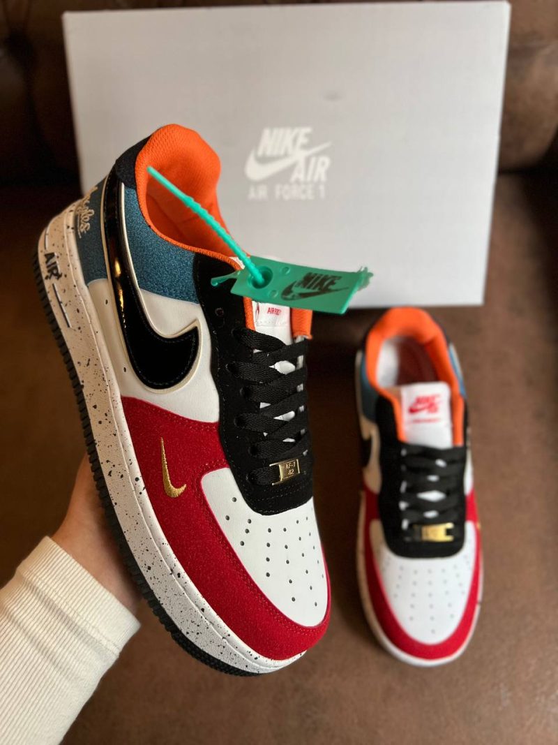 Nike Sneakers - Image 2