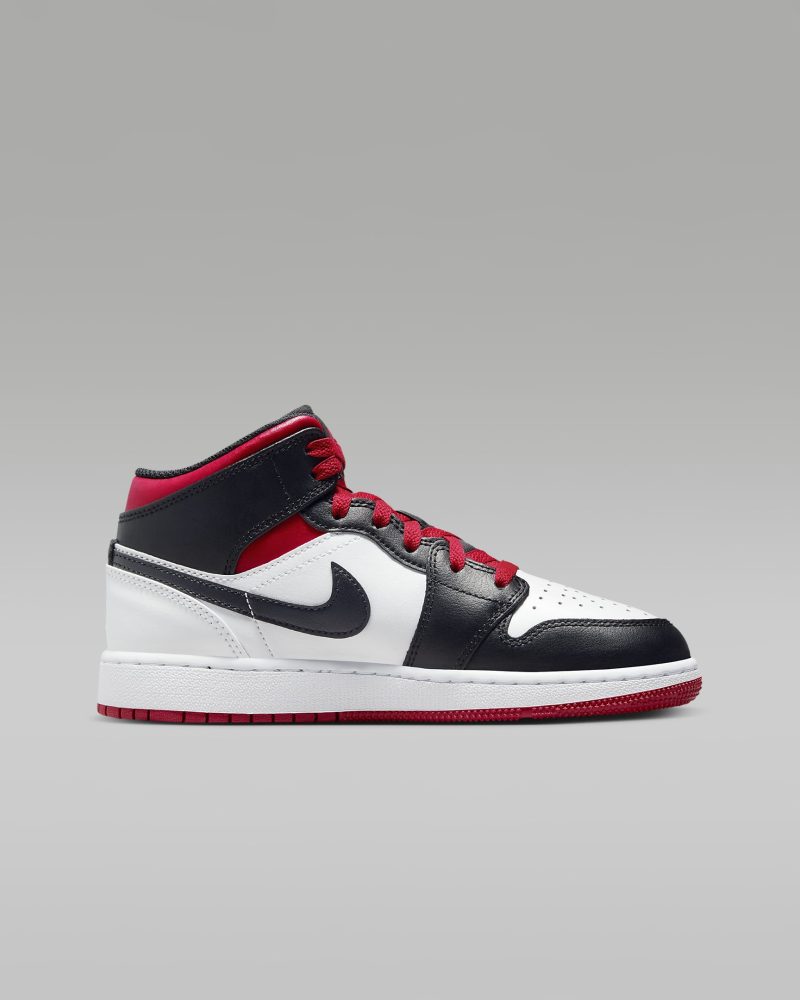 Air Jordan 1 Mid - Image 3